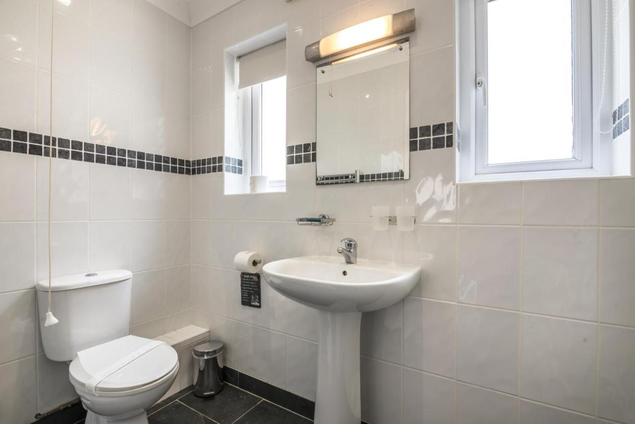 Pendine Heights - 2 Bedroom Apartment - Pendine Esterno foto